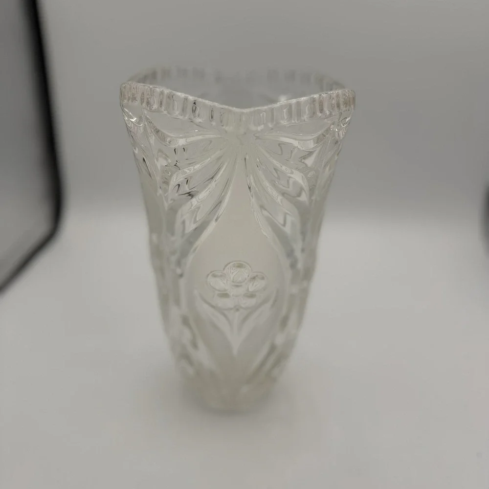 Studio Nova Love Birds Clear Glass Vase 10